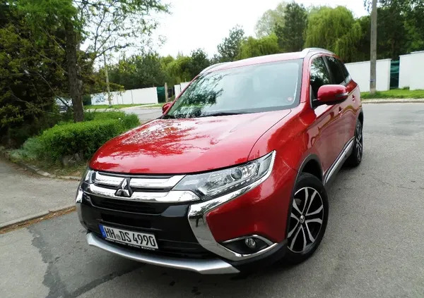 mitsubishi outlander mazowieckie Mitsubishi Outlander cena 65700 przebieg: 99000, rok produkcji 2016 z Radom